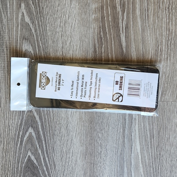 No Smoking Sign ** New ** - Picture 2 of 3